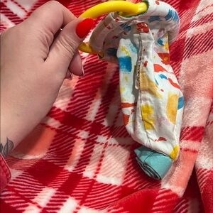 B58 Lovevery Crinkle Bag Teether Toy— The Thinker Kit